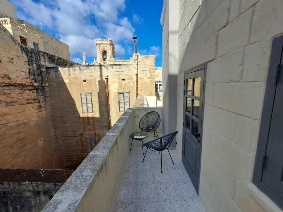 House Of W Apartment Valletta Bagian luar foto