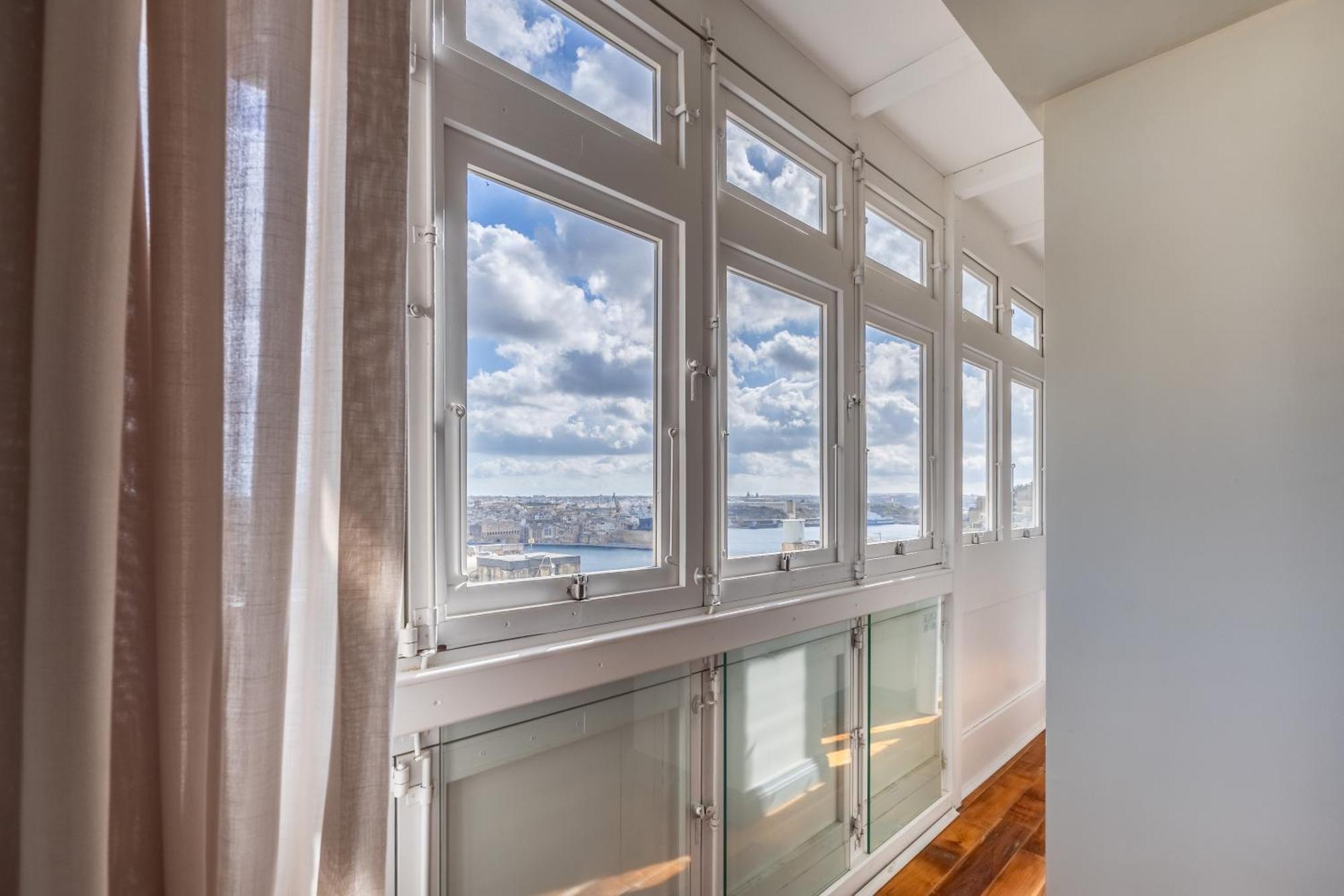 House Of W Apartment Valletta Bagian luar foto