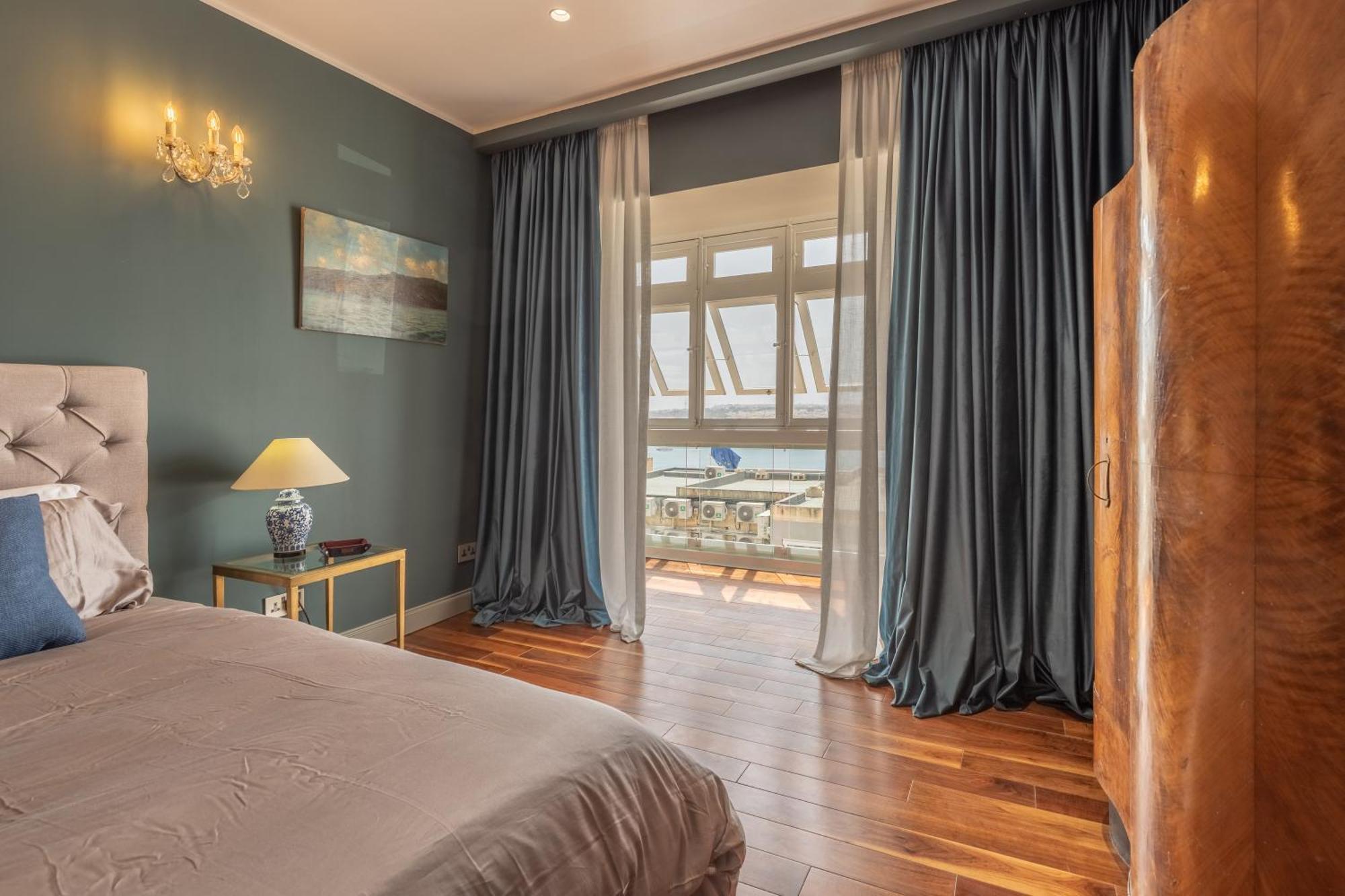 House Of W Apartment Valletta Bagian luar foto